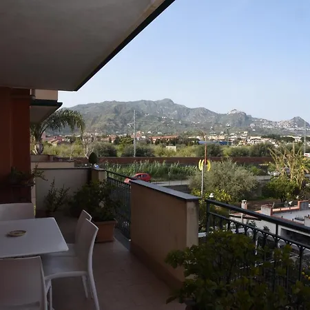 Casa Rosanna 別荘 ジャルディーニ・ナクソス